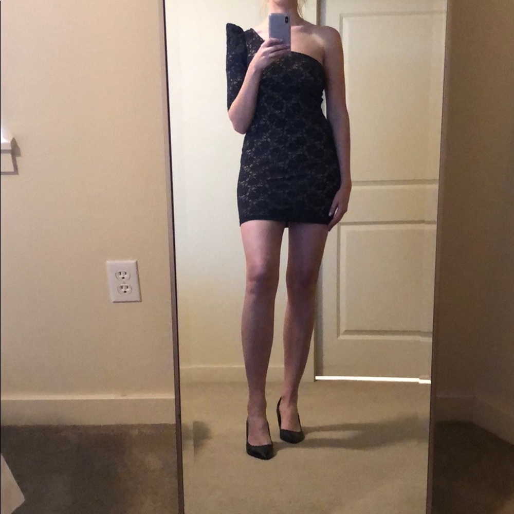 One shoulder party dress